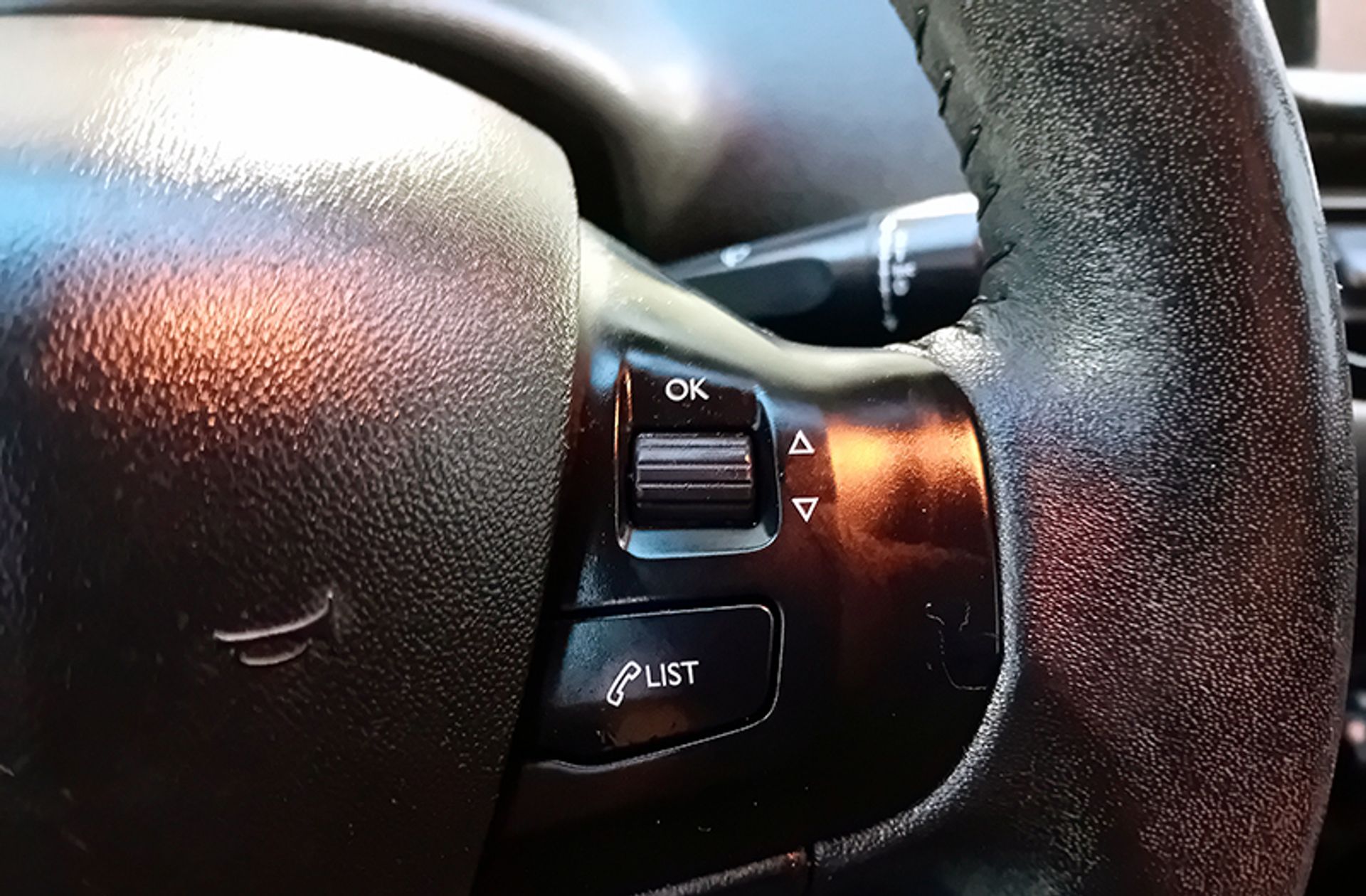 Peugeot 208 Active 1.2L PureTech - foto 23