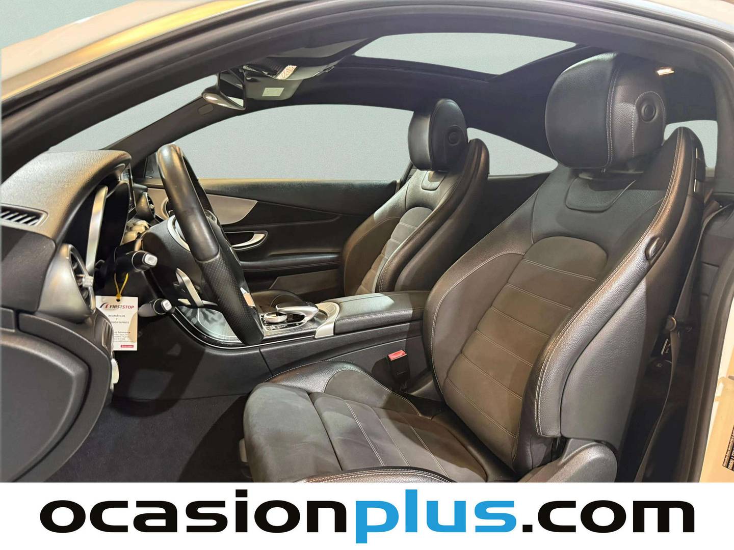 Foto asientos delanteros Mercedes Clase C Mercedes Clase C Coupe 220 d (170 CV) Pack AMG