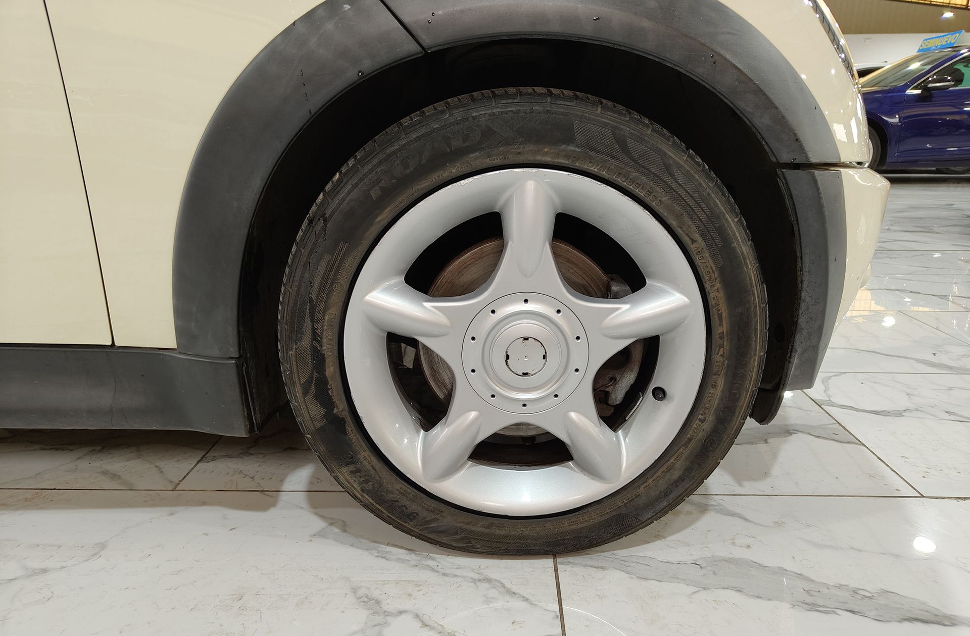 MINI Cooper One D - foto 30