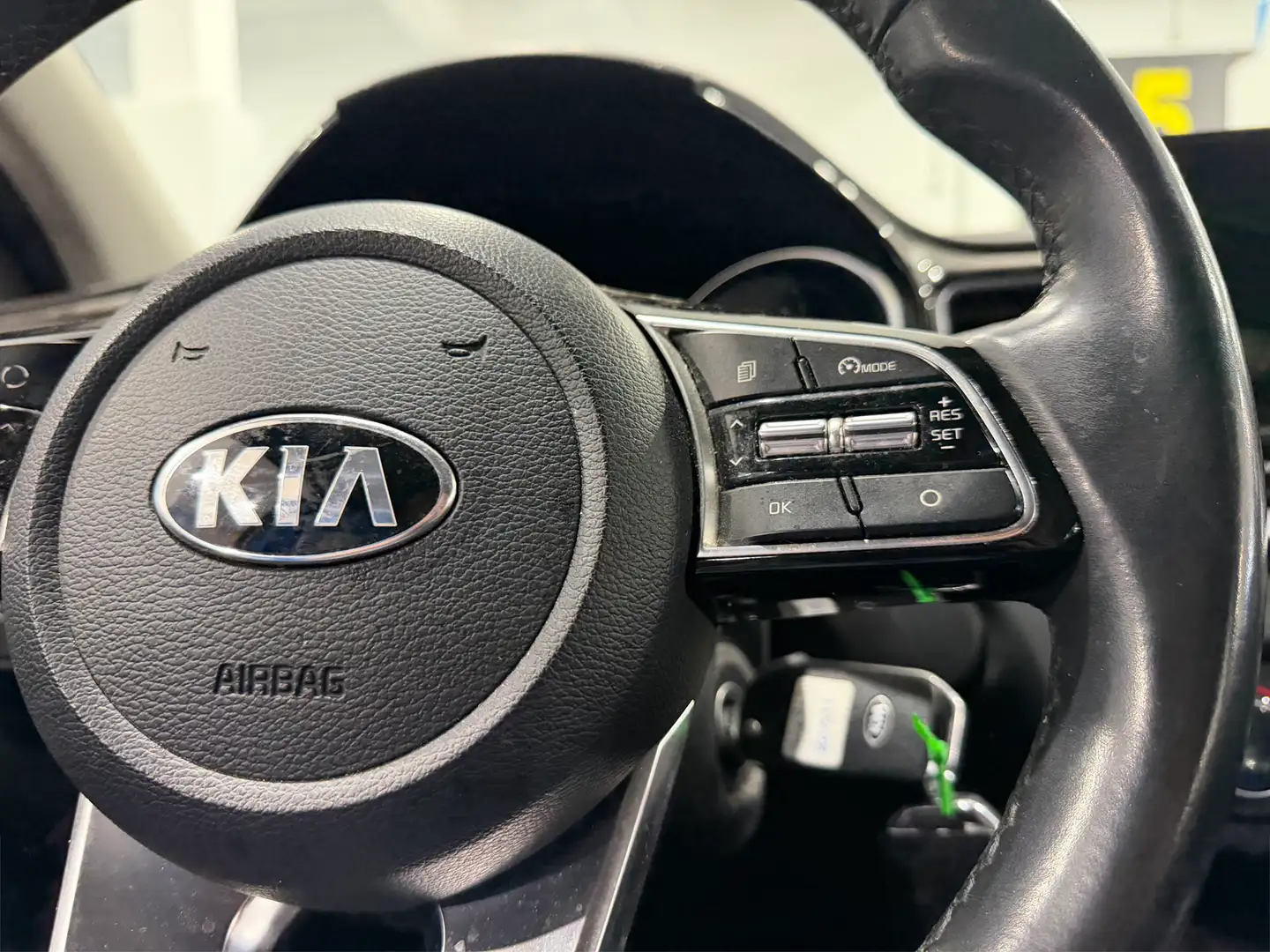 Foto KIA XCeed Kia XCeed 1.5 MHEV iMT Tech (160 CV)