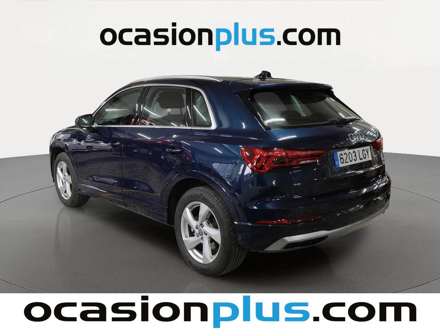 Foto trasera Audi Q3 Audi Q3 Advanced 40 TFSI quattro (190 CV) S tronic izquierda