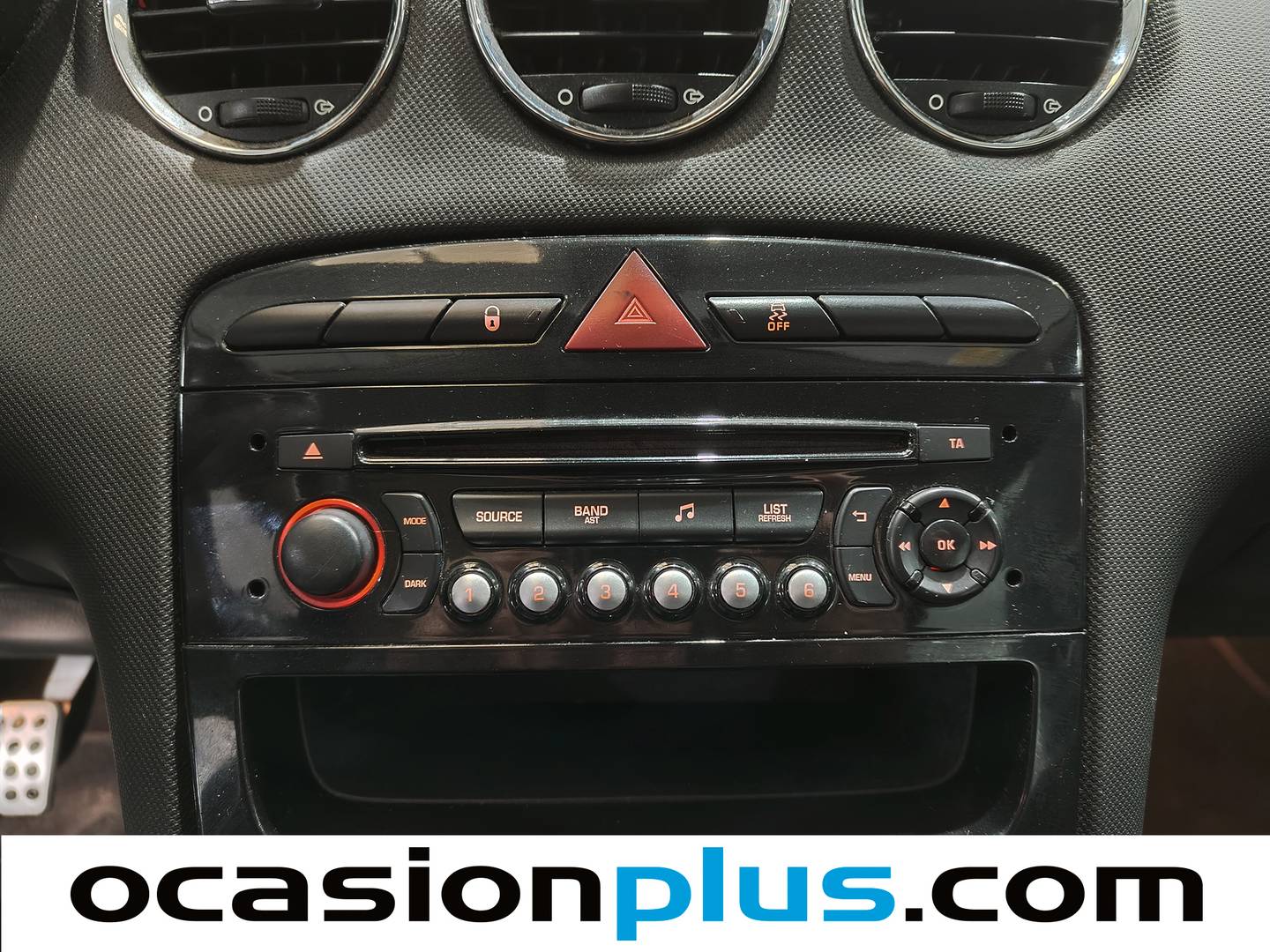 Peugeot 308 Peugeot 308 CC CC Cabrio 1.6 e-HDI Blue Lion FAP Active (115 CV) al mejor precio