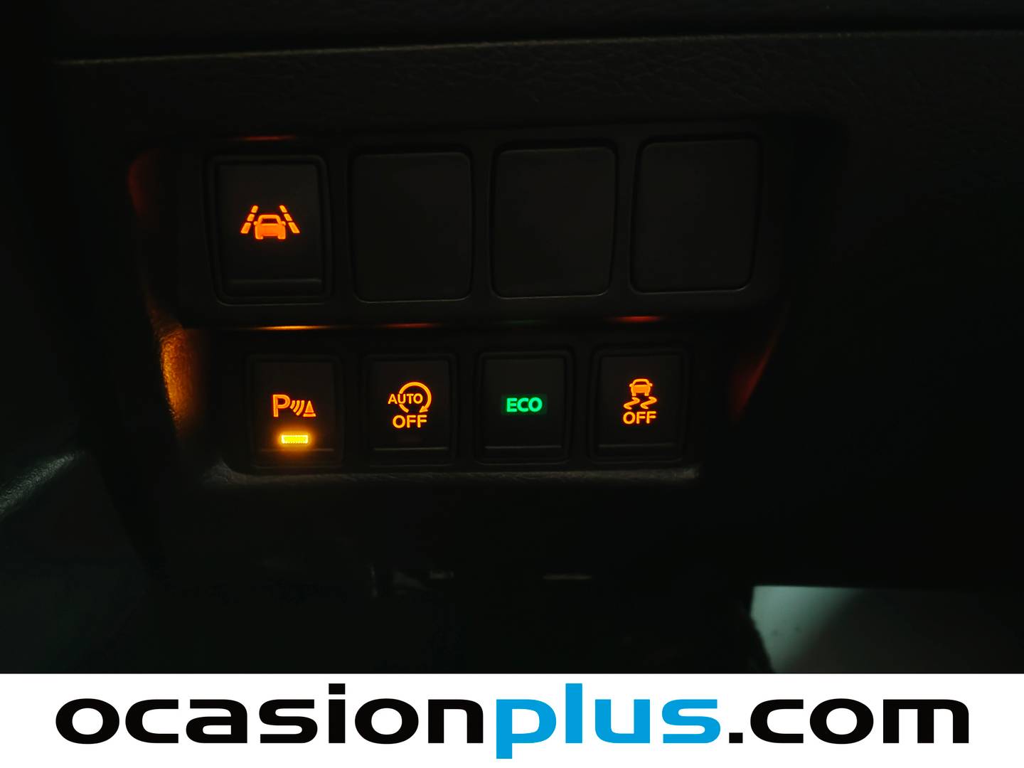 Foto Nissan QASHQAI Nissan Qashqai DIG-T 115 Tekna 4x2 Xtronic (115 CV)