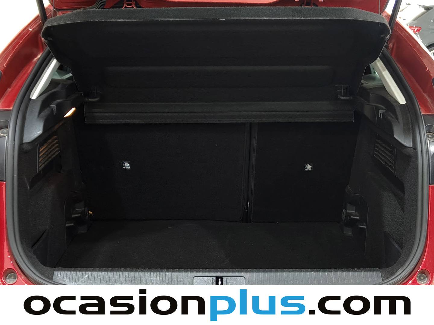 Fotos maletero Citroën C4 Citroën C4 PureTech 130 S&S 6v Feel Pack EAT8 (130 CV)