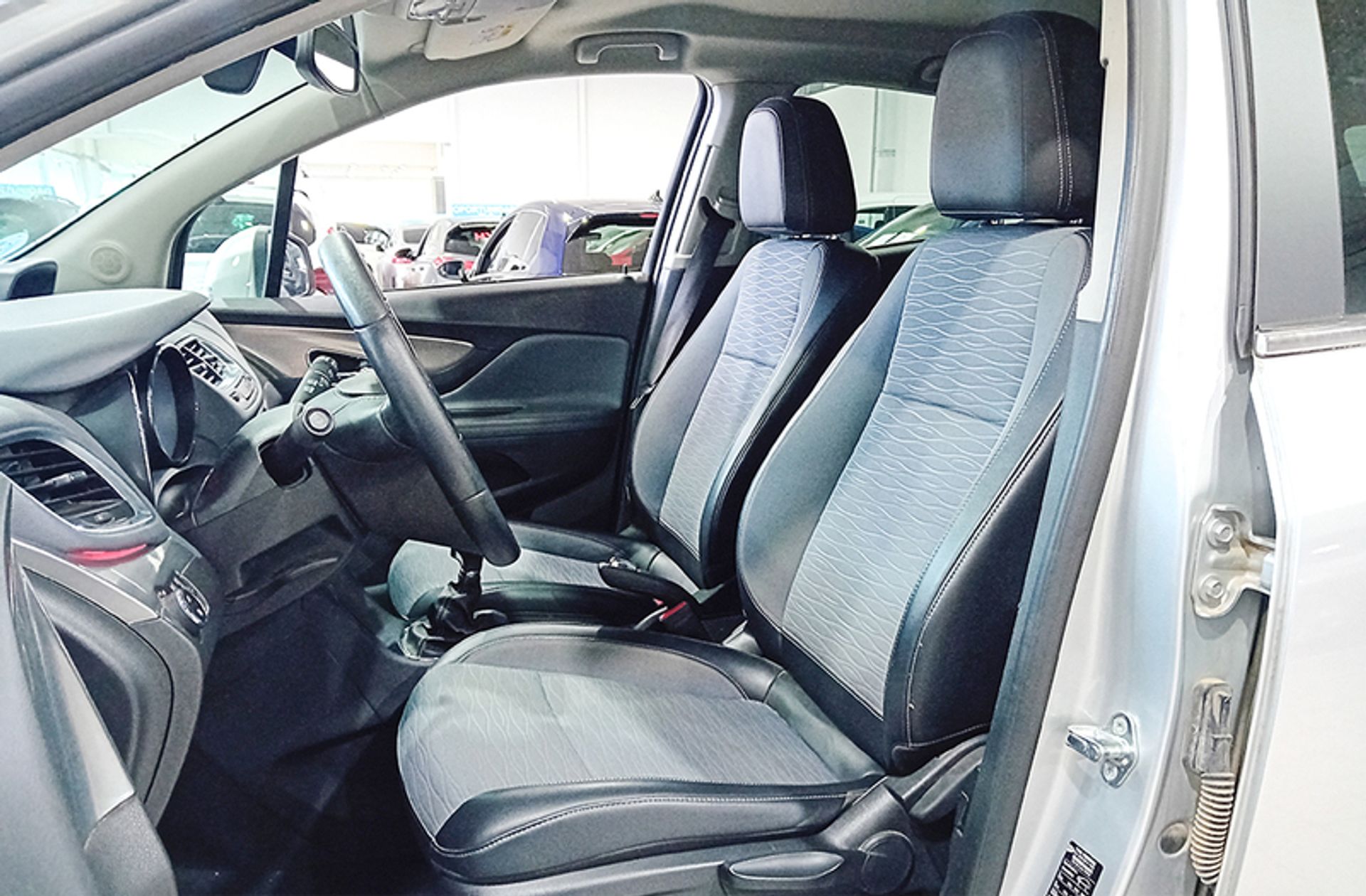 Opel Mokka 1.6 CDTI Excellence 4x2 - foto 9