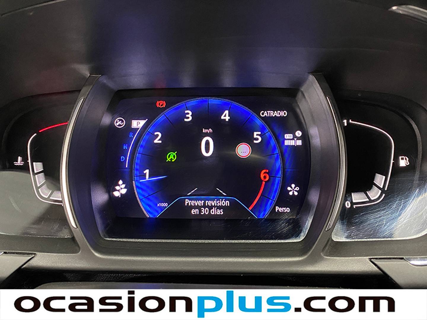 Foto Renault Scénic Renault Scenic Zen TCe (160 CV) GPF EDC