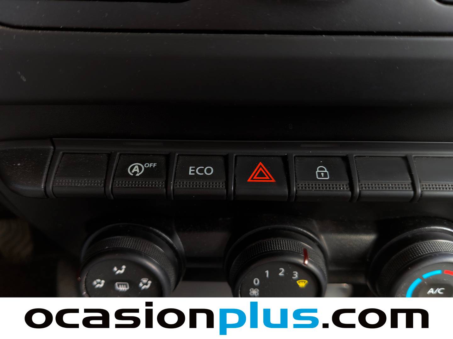 Extras y acabados del Dacia Duster Dacia Duster Essential 1.6 (115 CV) 4X2