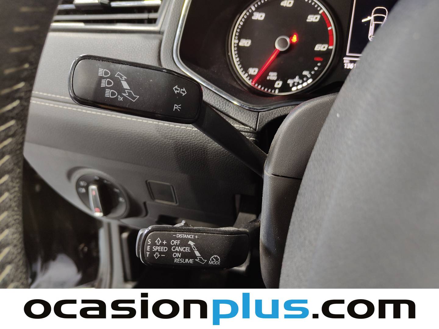 Foto Seat Arona SEAT Arona 1.6 TDI S&S Xcellence DSG (95 CV)