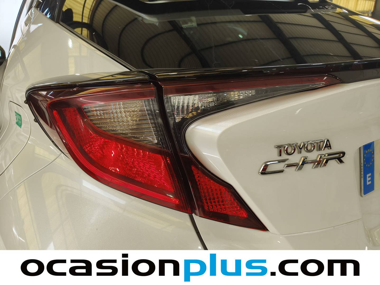 Toyota C-HR Toyota C-HR 1.8 125H Advance (122 CV) 122cv