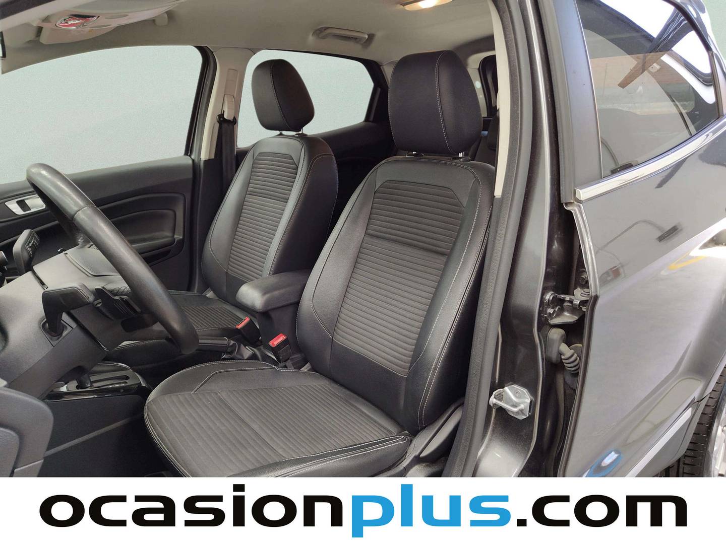 Foto asientos delanteros Ford EcoSport Ford EcoSport 1.0T EcoBoost S&S Titanium Auto (125 CV)