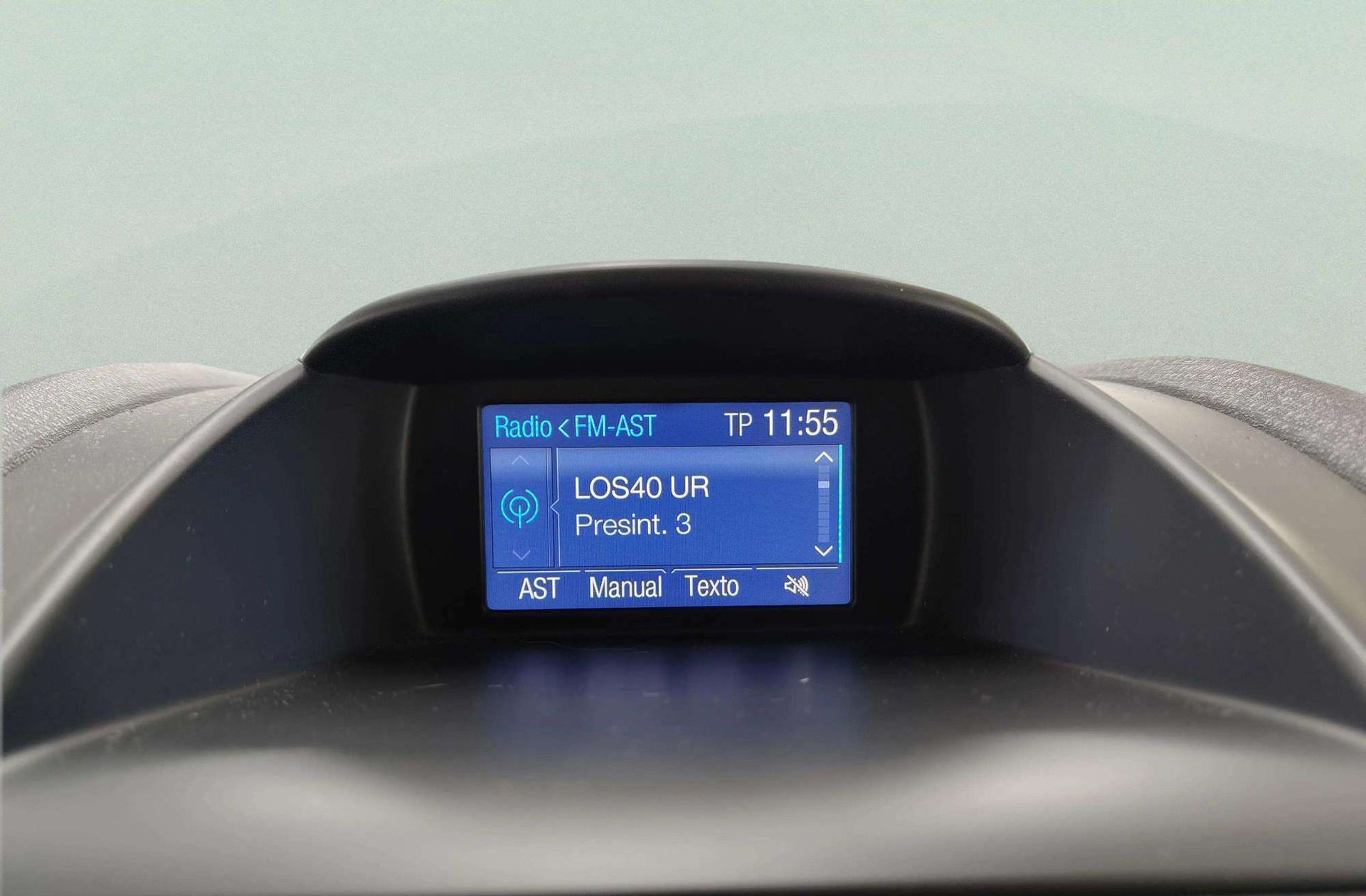 Ford Fiesta 1.0 EcoBoost Titanium - foto 33
