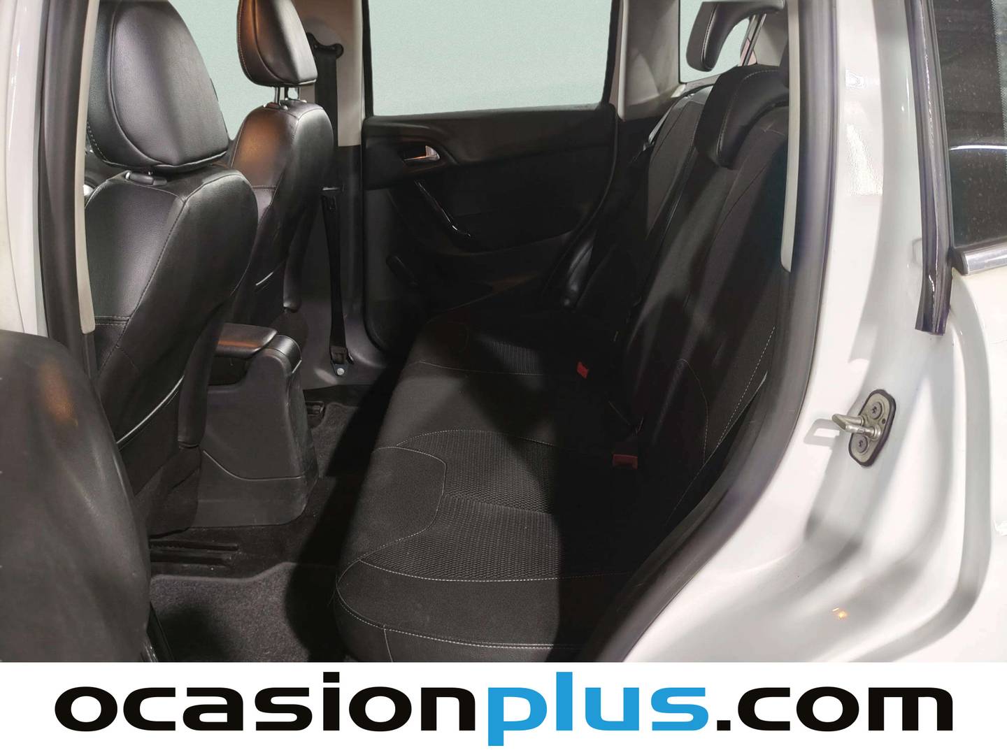Foto asientos delanteros Citroën C3 Citroën C3 1.2 VTi Collection (82 CV)