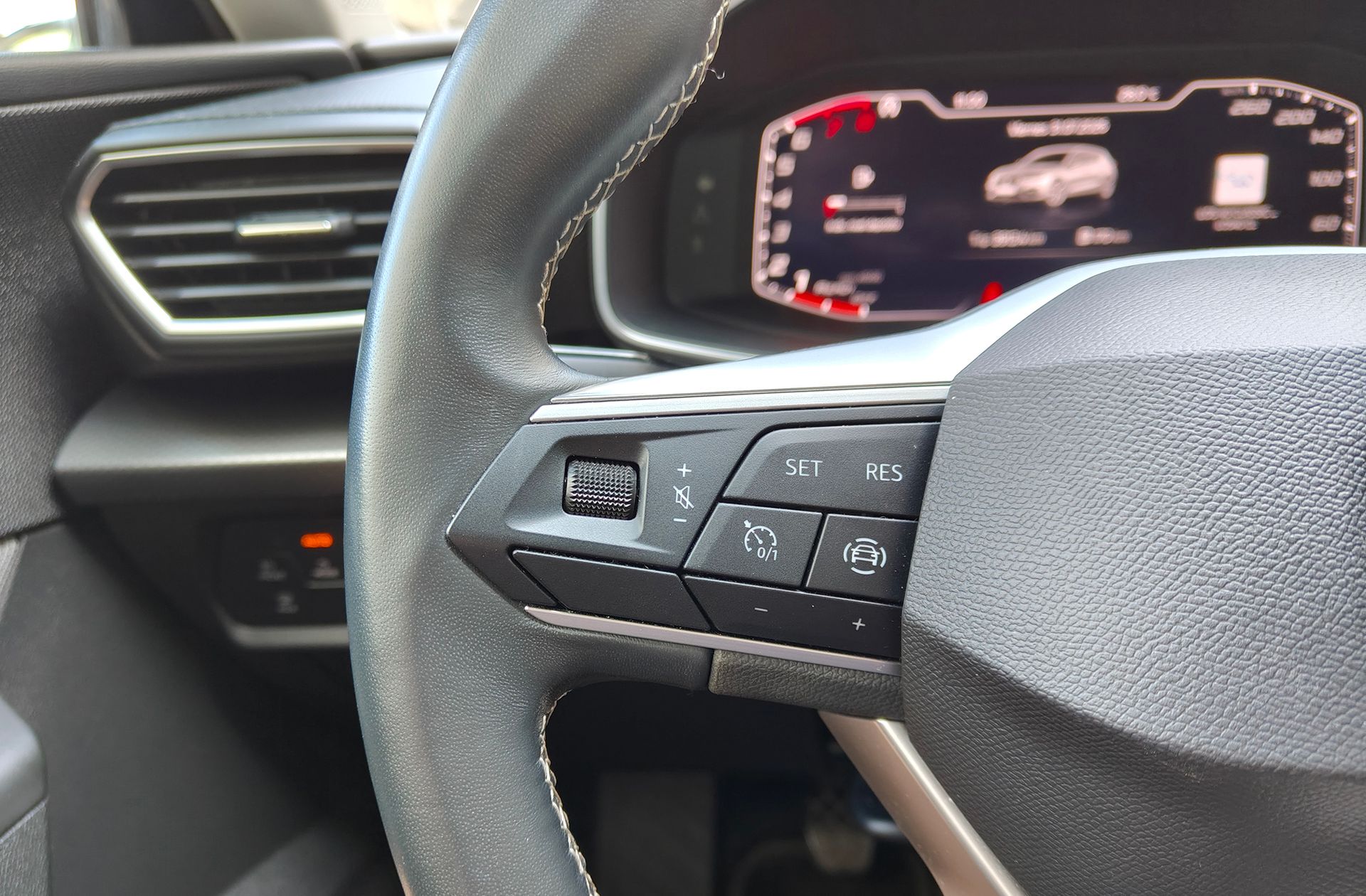 SEAT León 1.0 TSI Style 25 Aniversario - foto 26