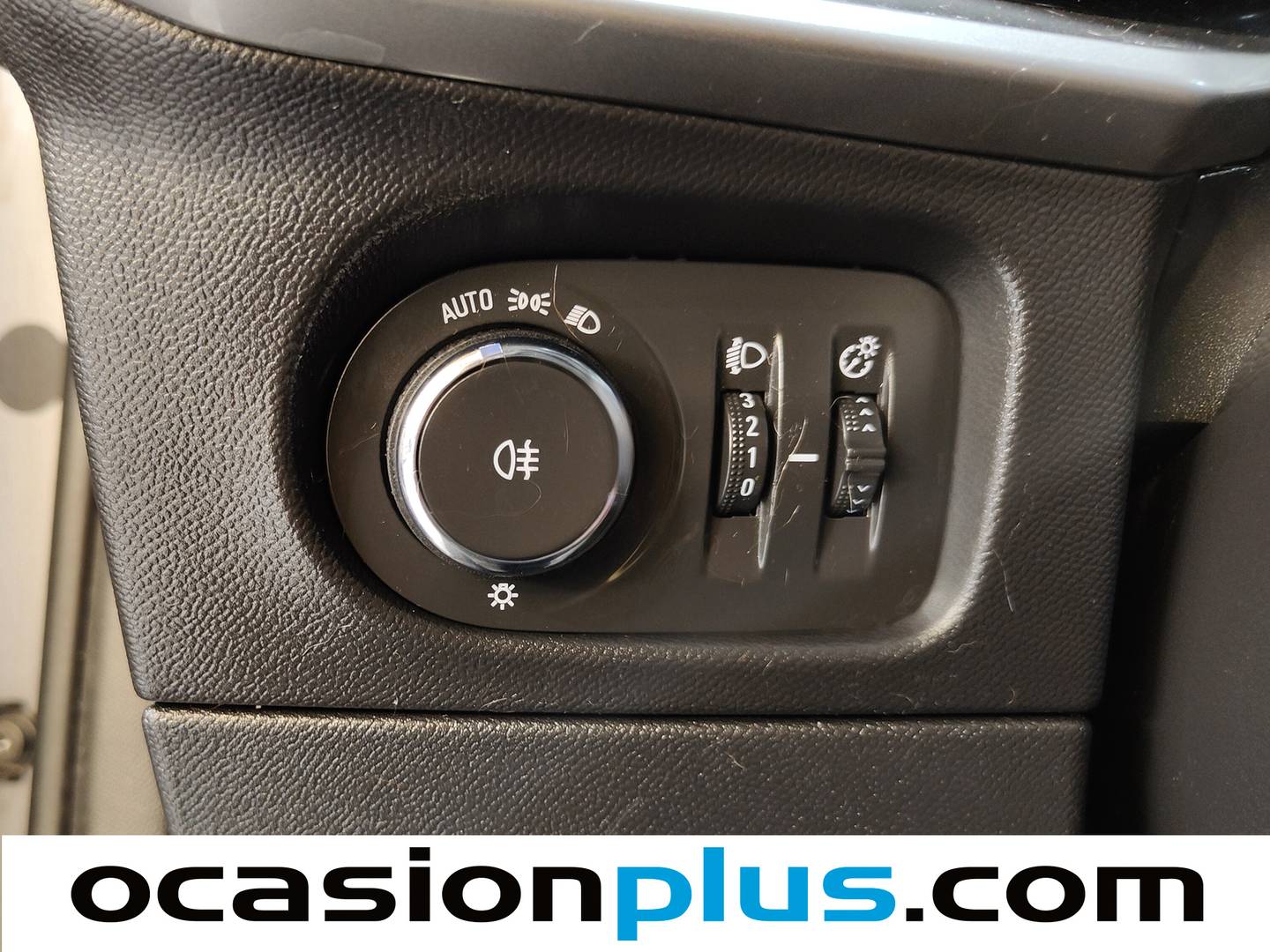 Equipamiento del Opel Mokka Opel Mokka 1.2 T Edition (100 CV)