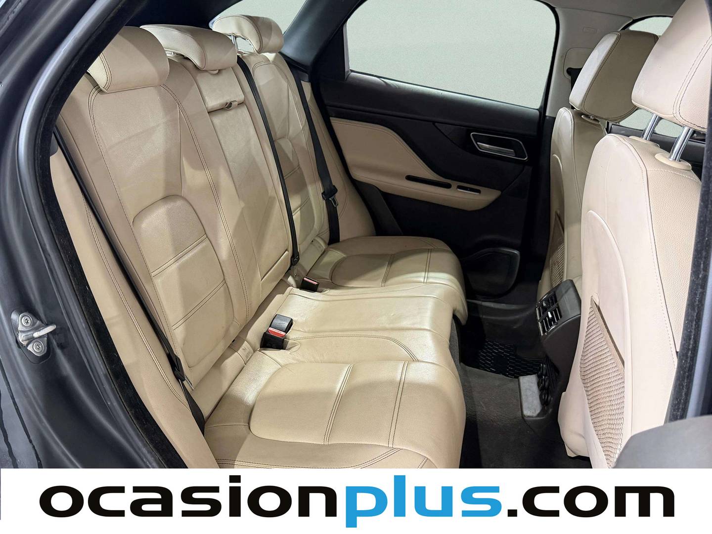 Foto Jaguar F-Pace Jaguar F-PACE 2.0L i4D Prestige AWD (180 CV)