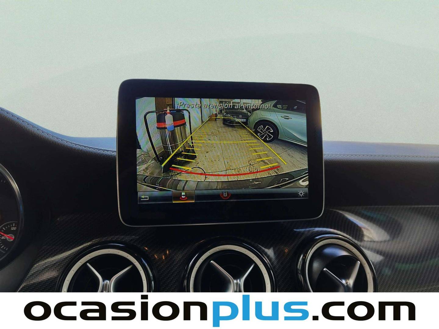 Equipamiento del Mercedes CLA Mercedes CLA Shooting Brake 200 d (136 CV) Pack AMG