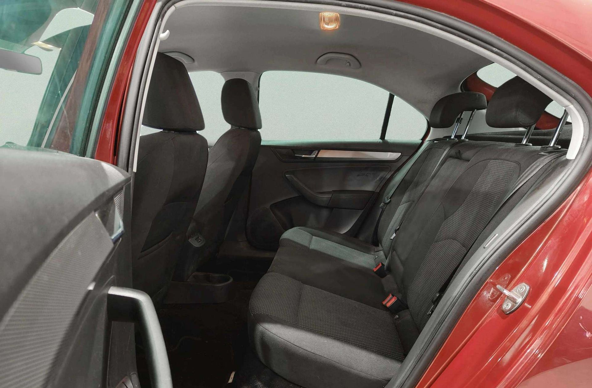 SEAT Toledo 1.6 TDI Style - foto 11