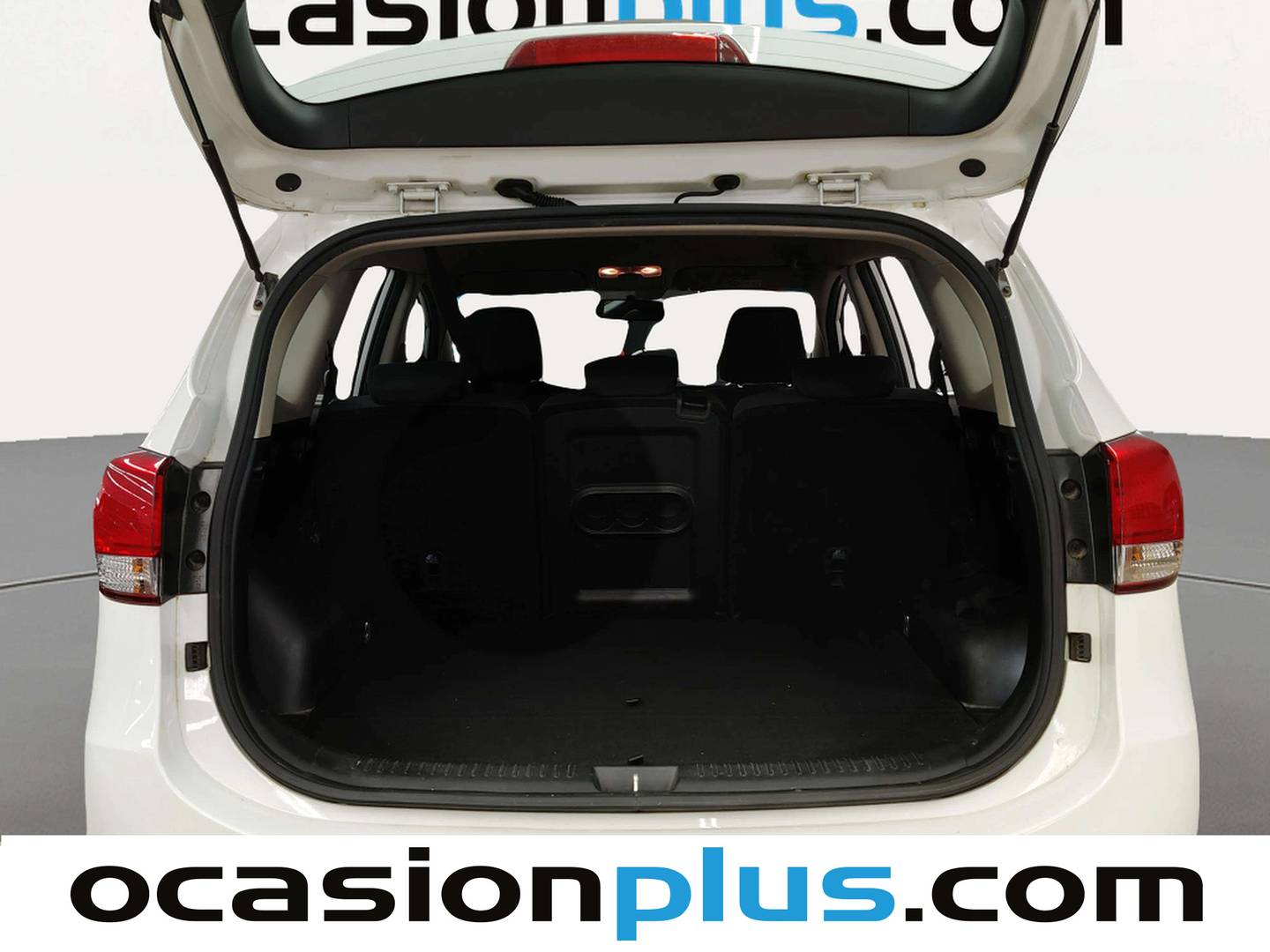 Fotos maletero KIA Carens KIA Carens 1.7 CRDi VGT Concept Eco-Dynam (115 CV)