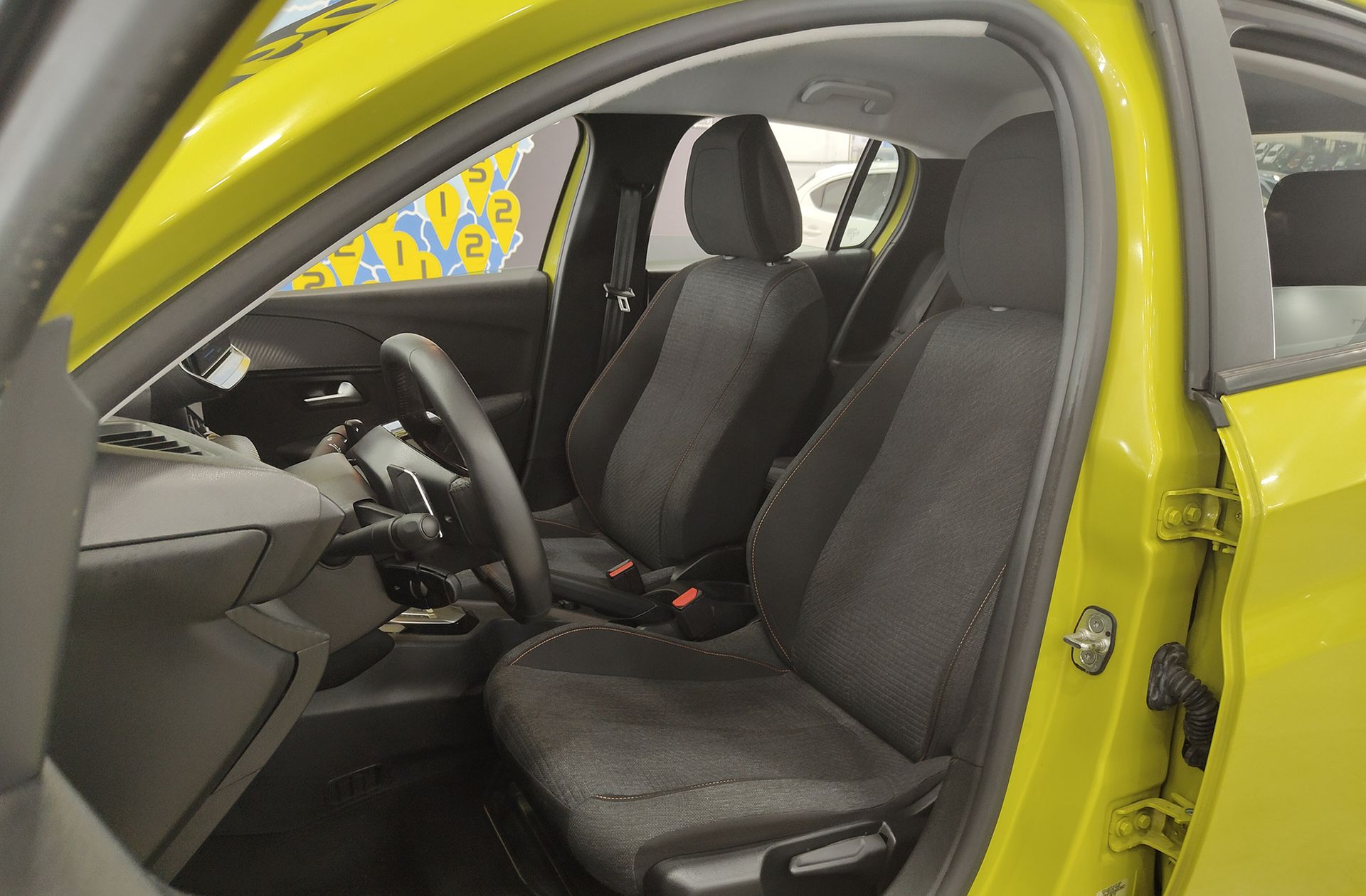 Peugeot 208 Style Hybrid 110 eDCS6 - foto 11