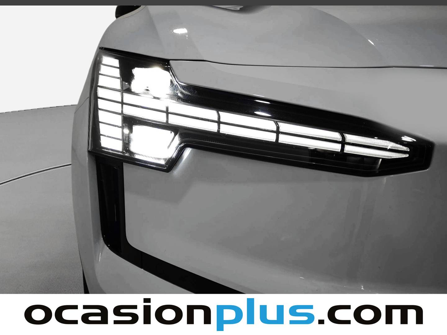 Accesorios del Volvo EX30 Volvo EX30 Single Motor Extended Range Plus Auto (272 CV)