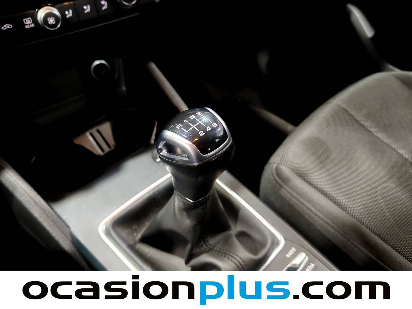 Foto Audi Q2 Audi Q2 Advanced 30 TDI  (116 CV)