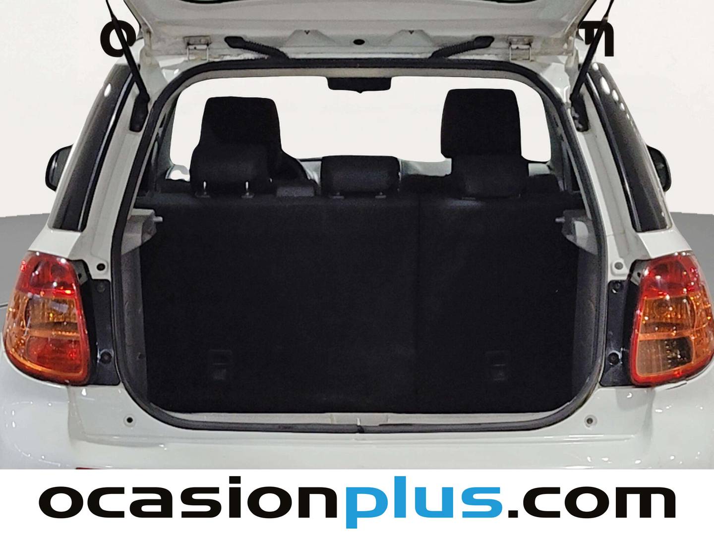 Fotos maletero Suzuki SX4 Suzuki SX4 1.9 DDiS GL+ (120 CV)