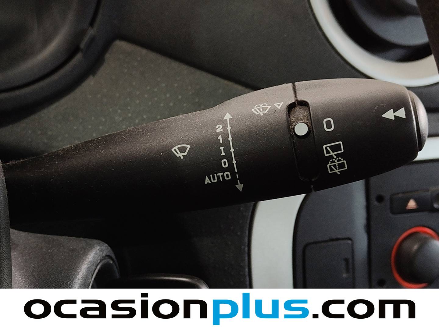 Equipamiento del Citroën C3 Citroën C3 1.4 Collection (75 CV)