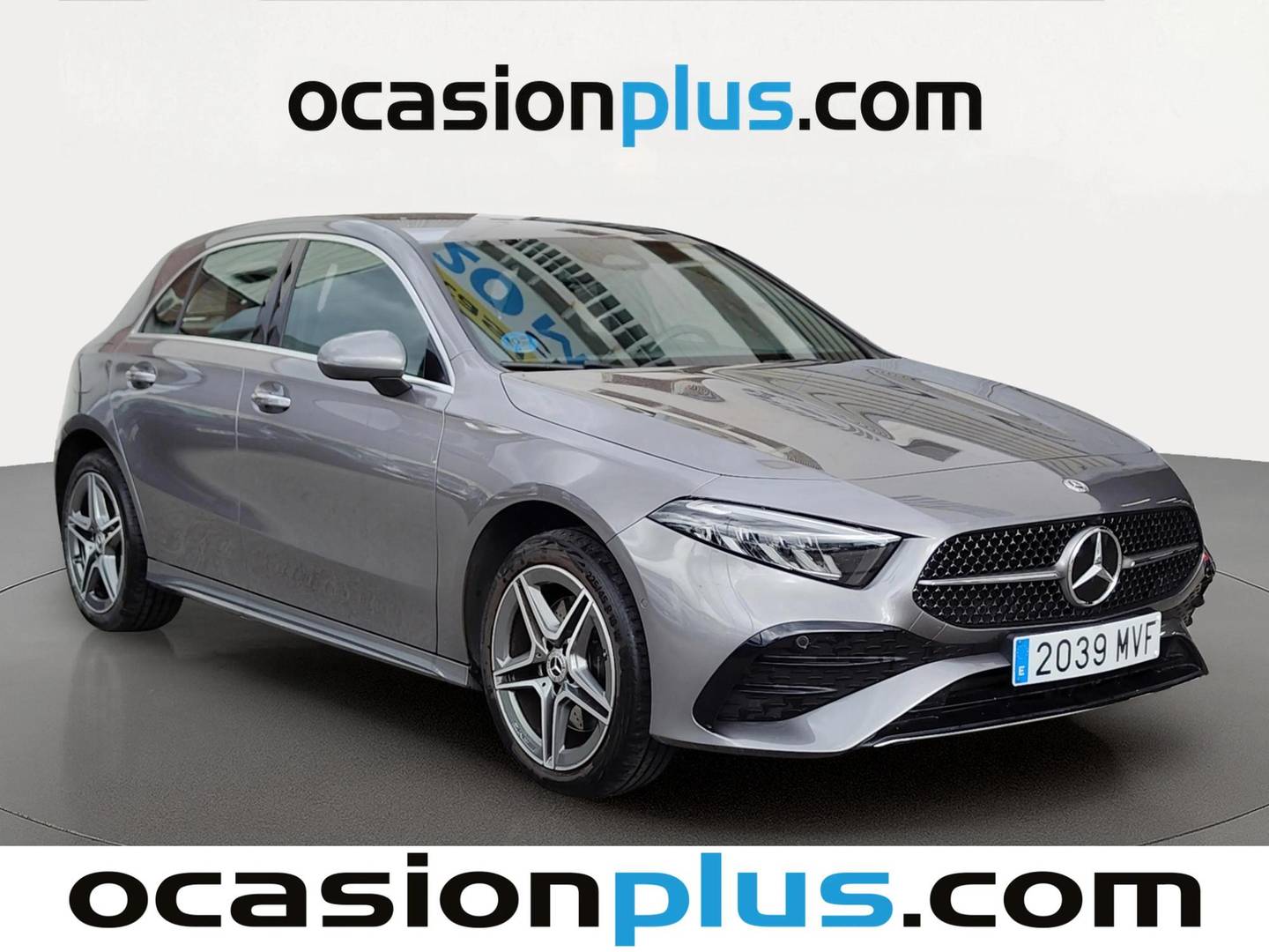 Foto delantera Mercedes Clase A Mercedes Clase A 250 e (218 CV) Pack AMG derecha