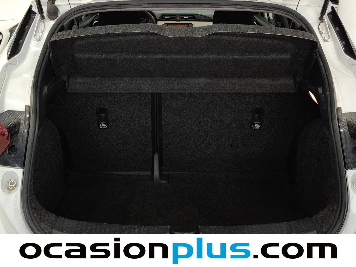 Foto Nissan Micra Nissan Micra IG-T S&S N-Style Burgundy (100 CV)