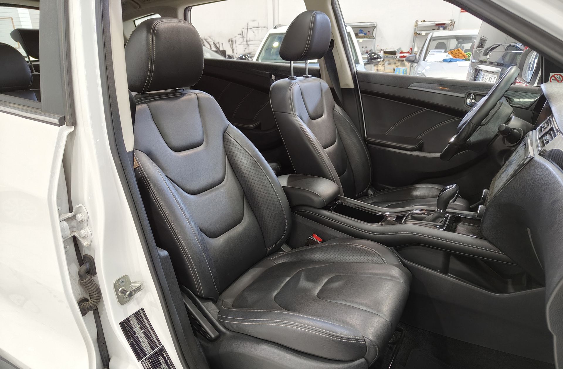 DFSK 580 1.5 T Luxury 7 plazas - foto 16