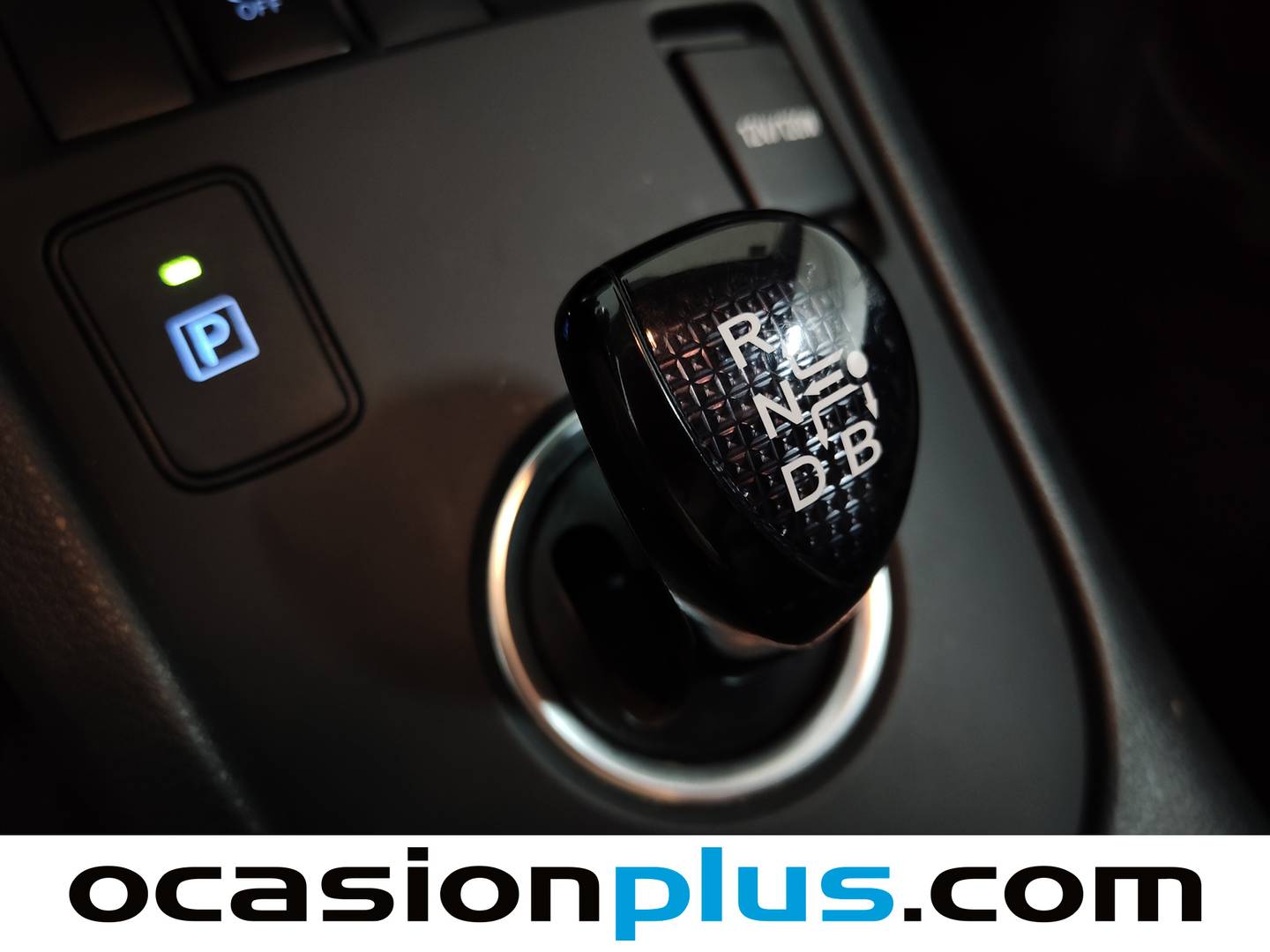 Toyota Auris Toyota Auris 140H Hybrid Feel! Edition (136 CV) de segunda mano