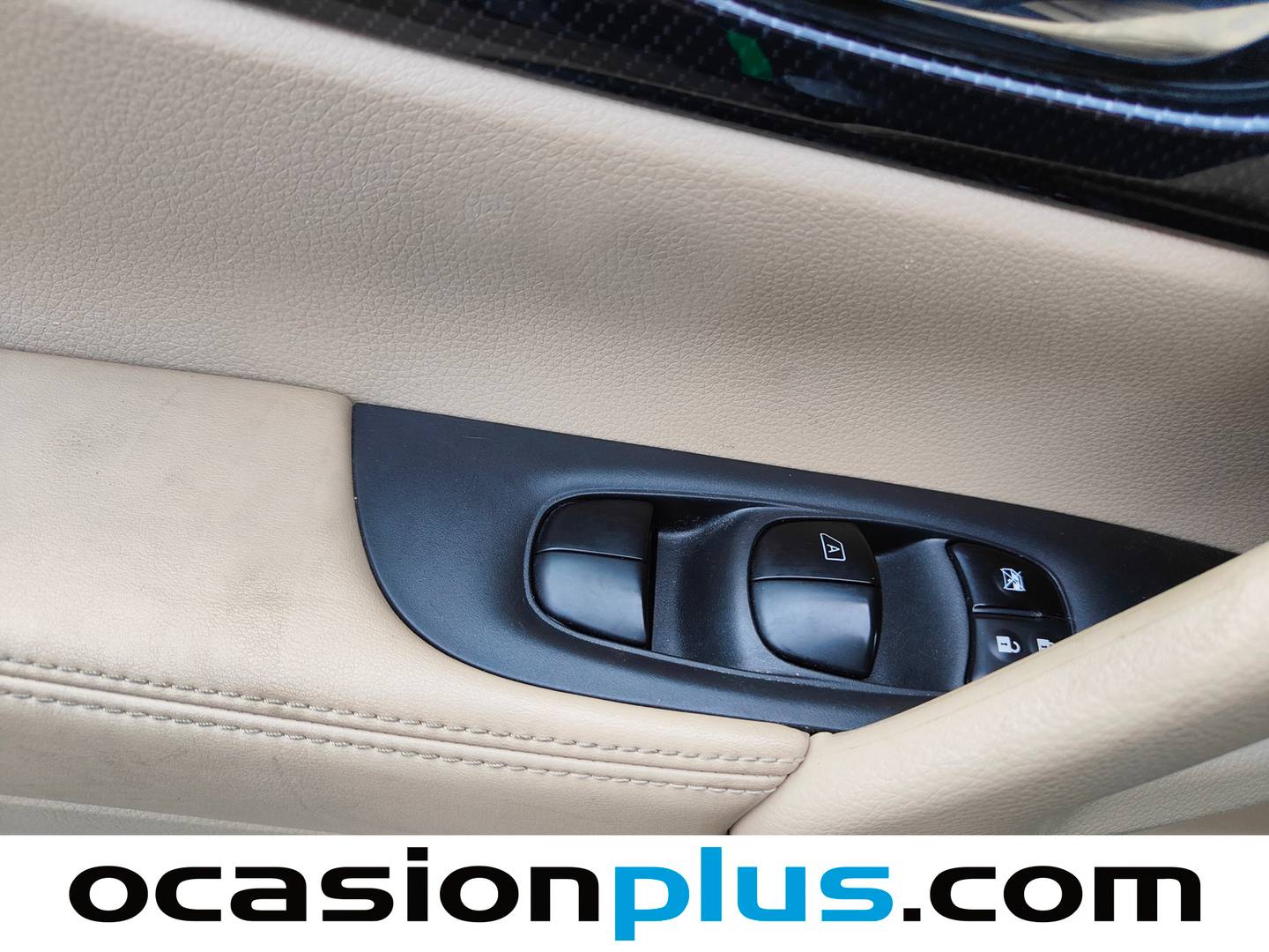 Foto Nissan X-TRAIL Nissan X-Trail DIG-T 160 Tekna 4x2 DCT  (160 CV) 7 PLAZAS