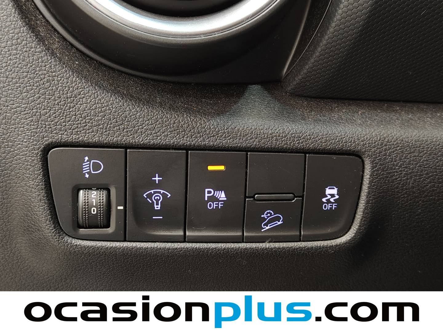 Foto Hyundai Kona Hyundai Kona 1.0 TGDi Maxx 4x2 (120 CV)