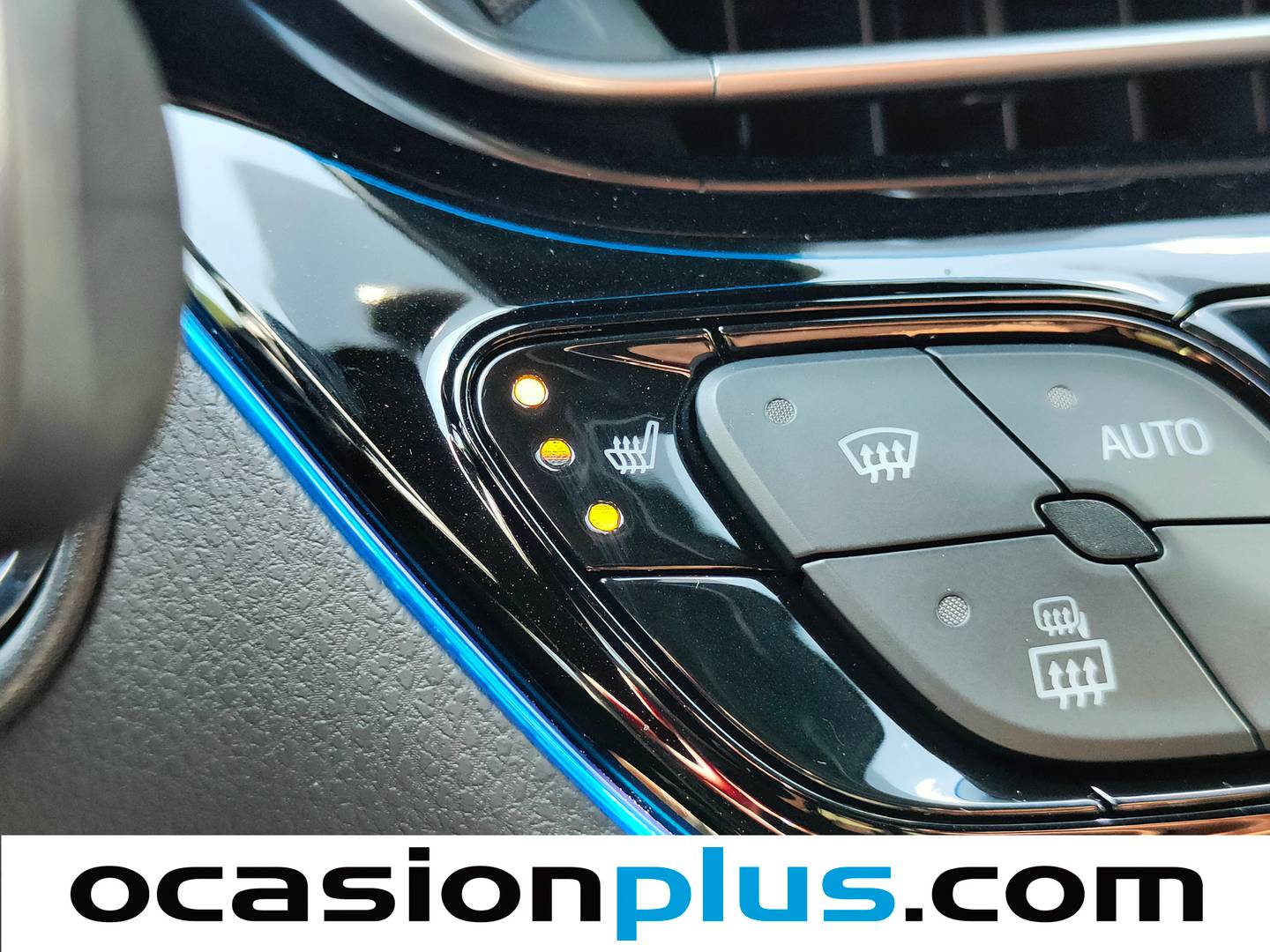 Paquetes del Toyota C-HR Toyota C-HR 1.8 125H Advance (122 CV)