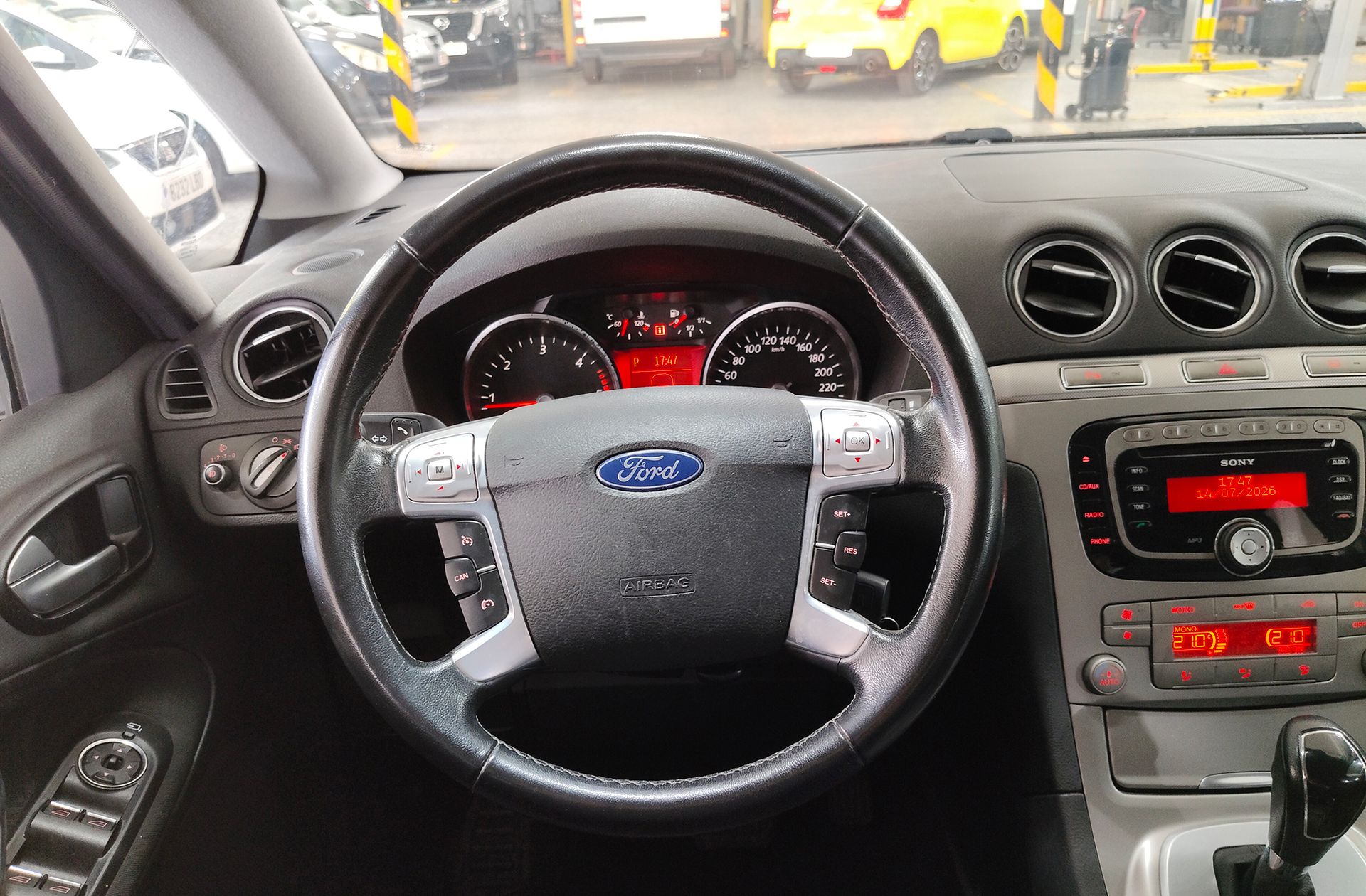 Ford S-Max 2.0 TDCi Trend Powershift - foto 18