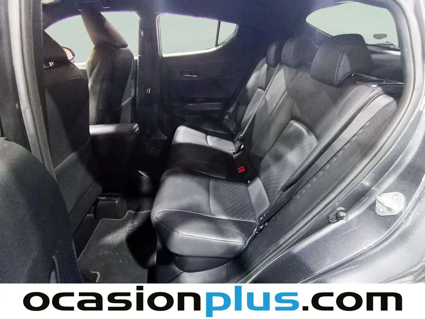 Foto Toyota C-HR Toyota C-HR 1.8 125H Dynamic Plus (122 CV)