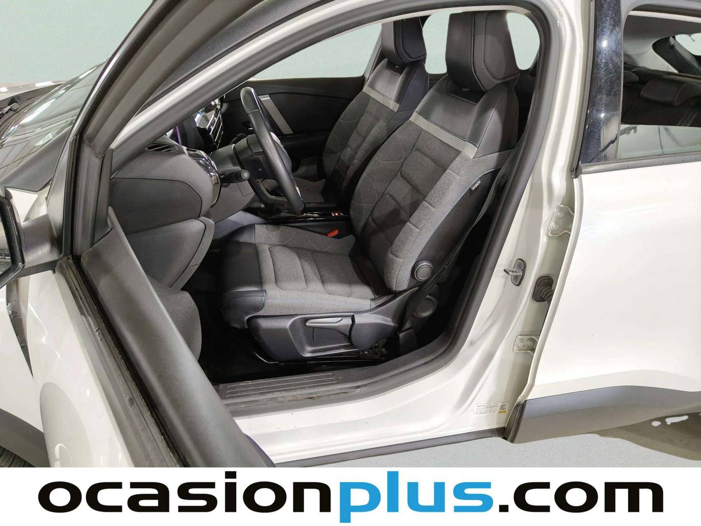 Foto Citroën C4 Citroen C4 PureTech 130 S&S 6v Feel Pack (130 CV)