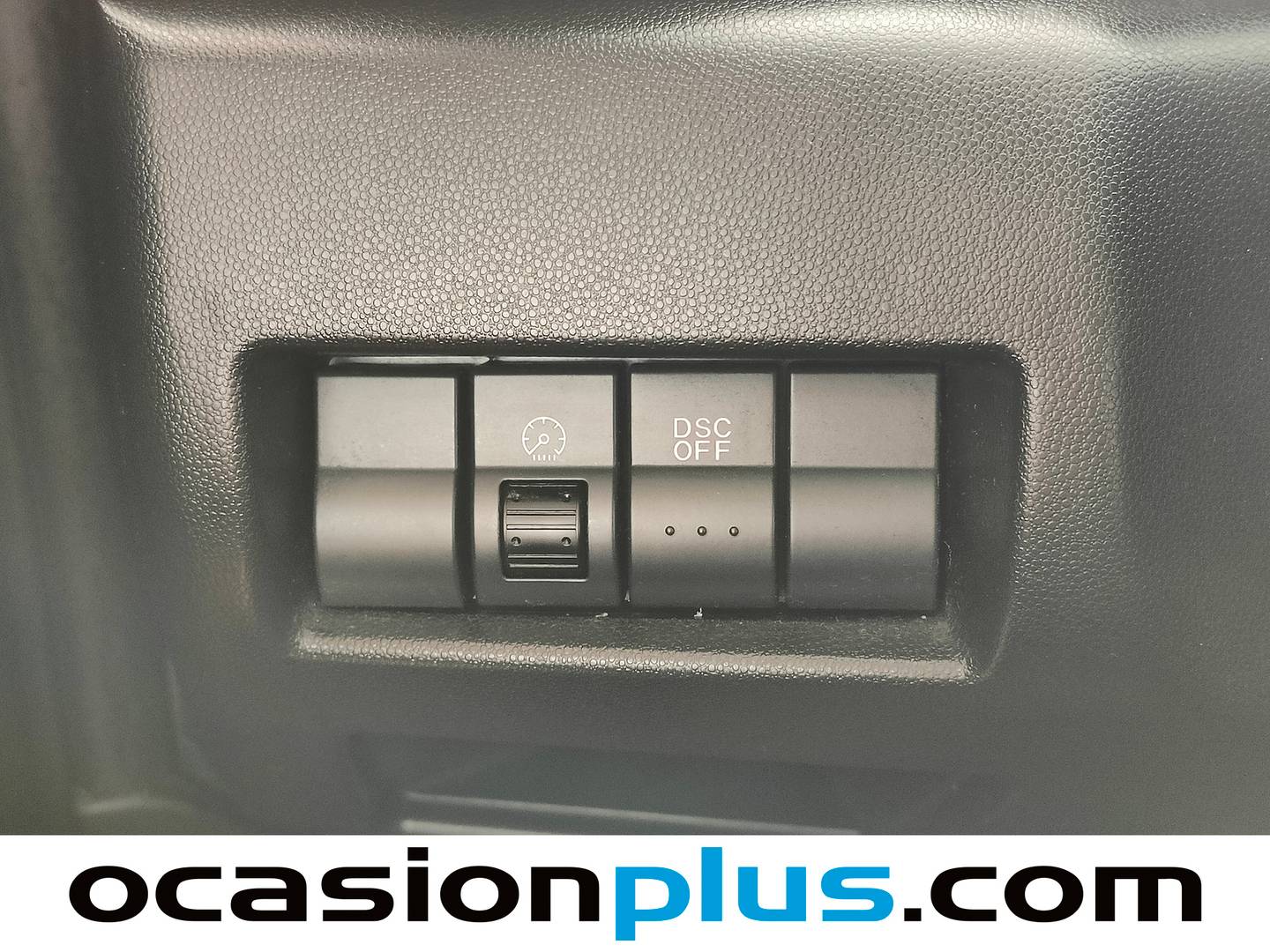 Extras y acabados del Mazda Mazda3 Mazda Mazda 3 1.6 CRTD Sportive DPF (109 CV)