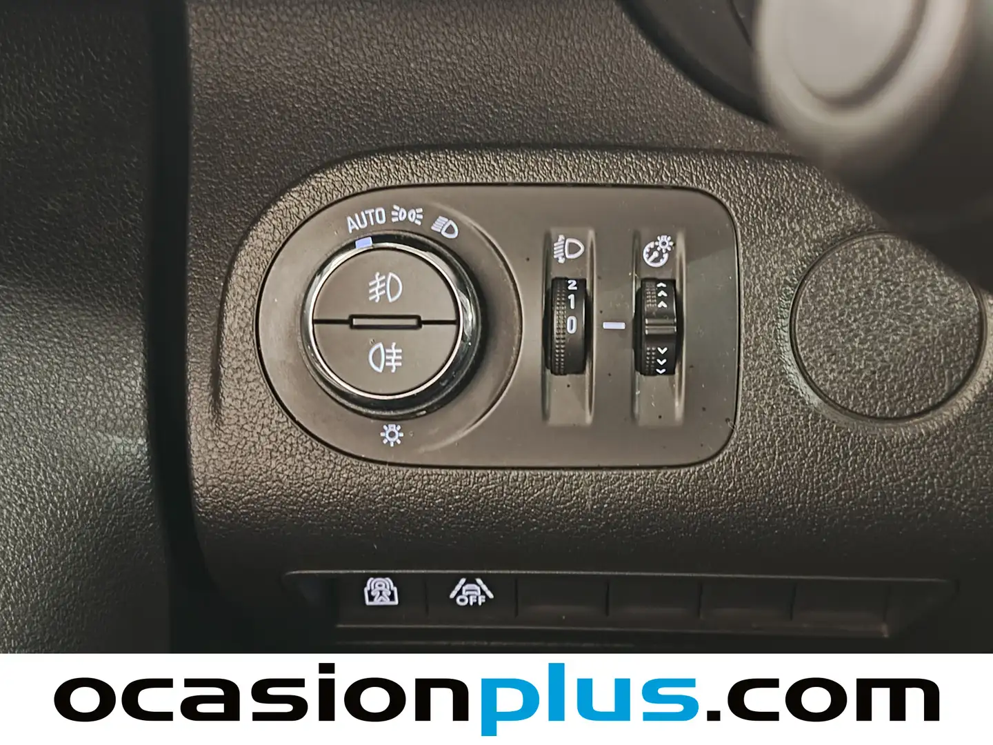 Foto Opel Combo Life Opel Combo Life 1.5 TD Business Edition Plus L1 (102 CV)