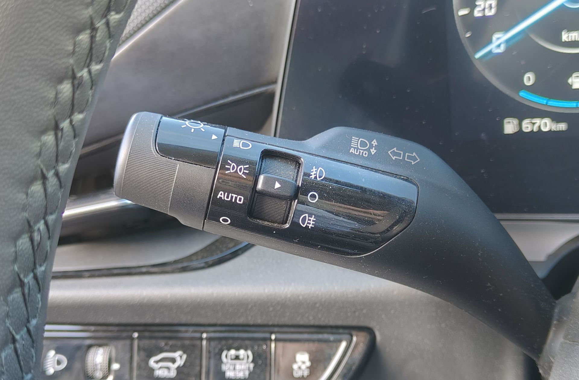 Kia Niro 1 GDi HEV Emotion - foto 31