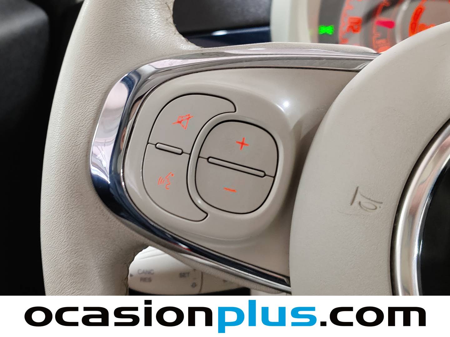 Foto Fiat 500 Fiat 500 1.2 8v Lounge (69 CV)