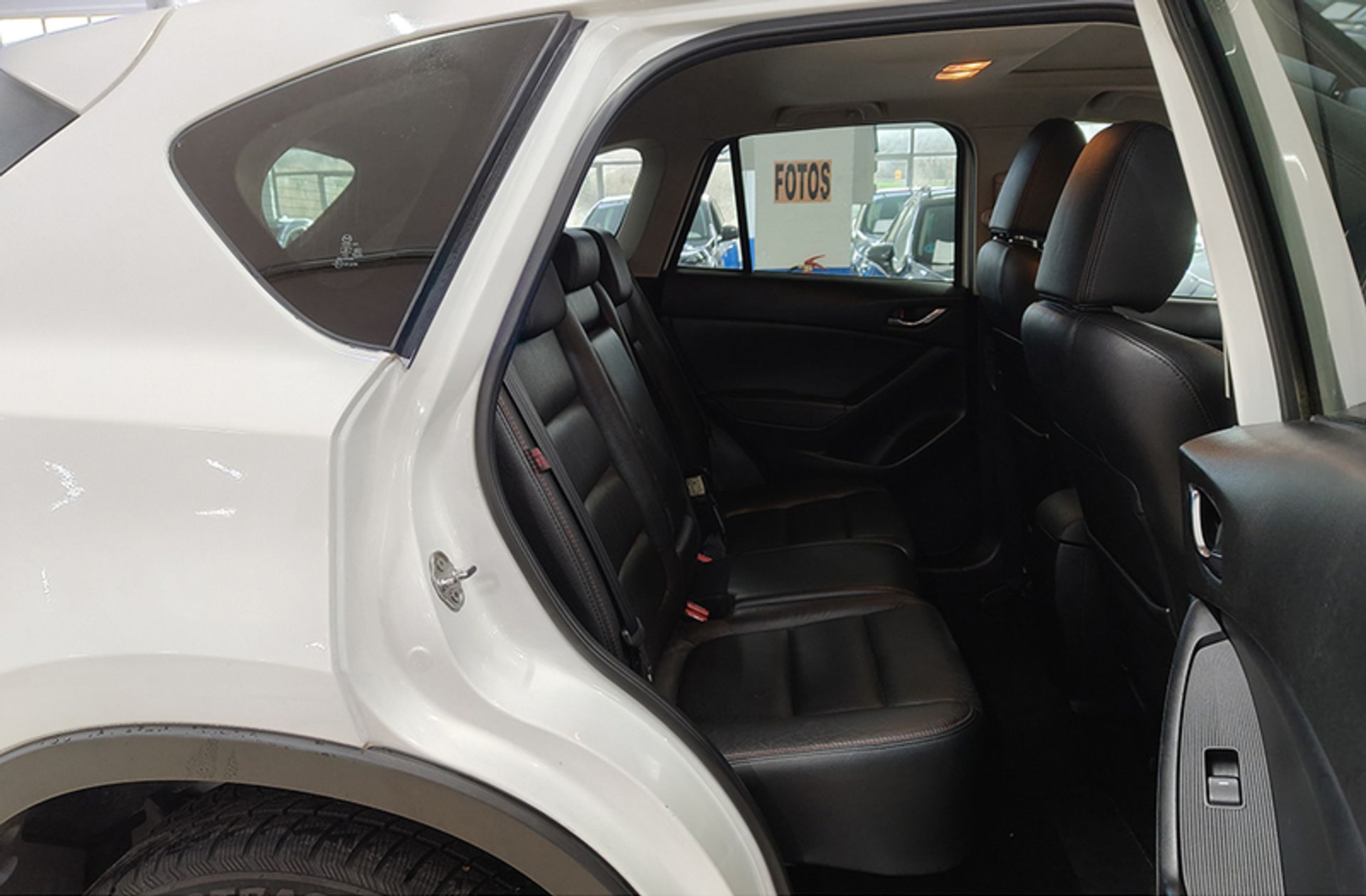 Mazda CX-5 2.2 DE Luxury 4WD - foto 19