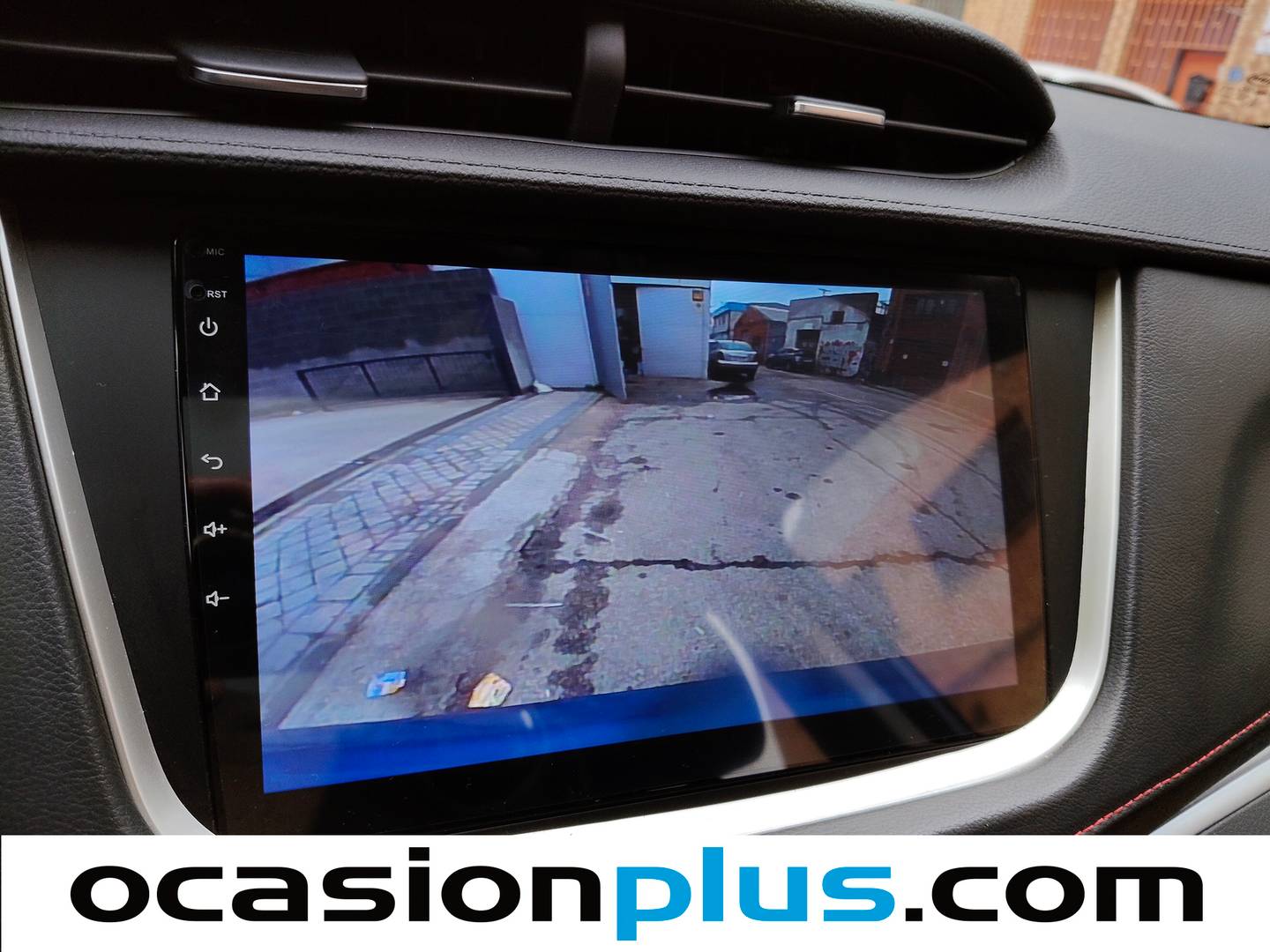 Equipamiento del SWM G01 SWM G01 1.5T Luxury (131 CV)