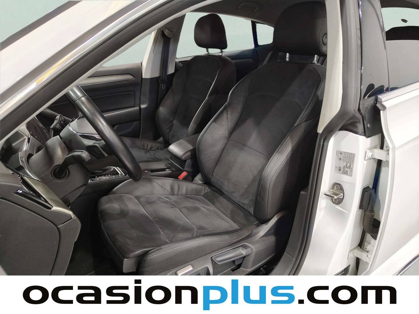 Foto asientos delanteros Volkswagen Arteon Volkswagen Arteon Elegance 2.0 TDI (240 CV) DSG