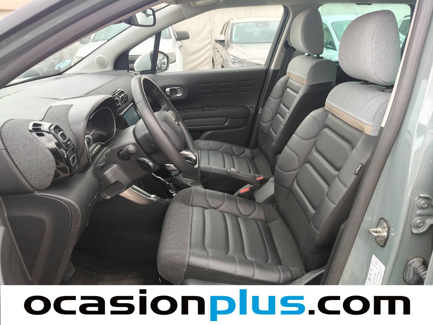Foto asientos delanteros Citroën C3 Aircross Citroën C3 Aircross BlueHDi (120CV) S&S EAT6 Shine