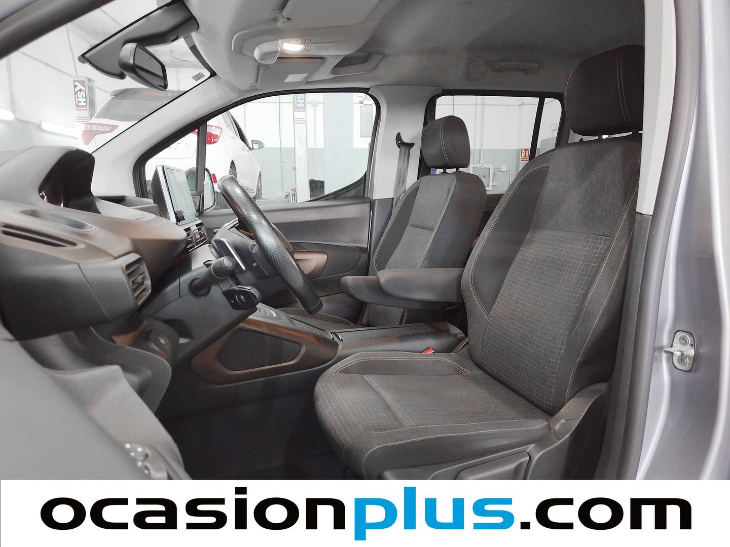 Foto Peugeot Rifter Peugeot Rifter GT Line Long BlueHDi (130 CV)