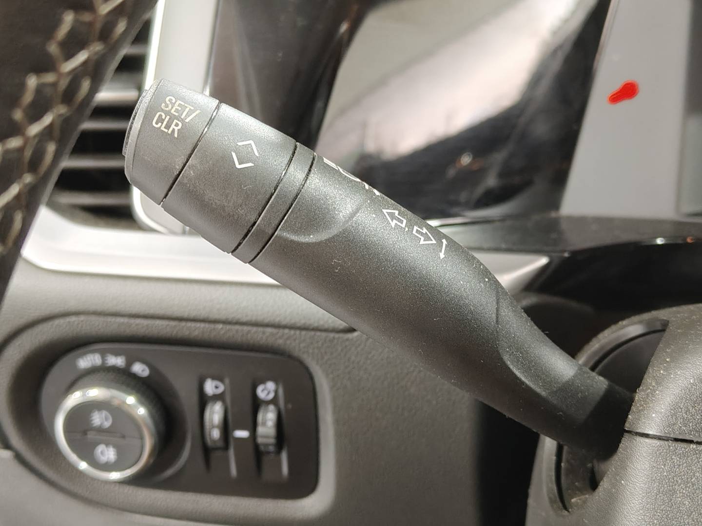 Foto Opel Grandland Opel Grandland 1.5 CDTi Business Edition Auto  (130 CV)