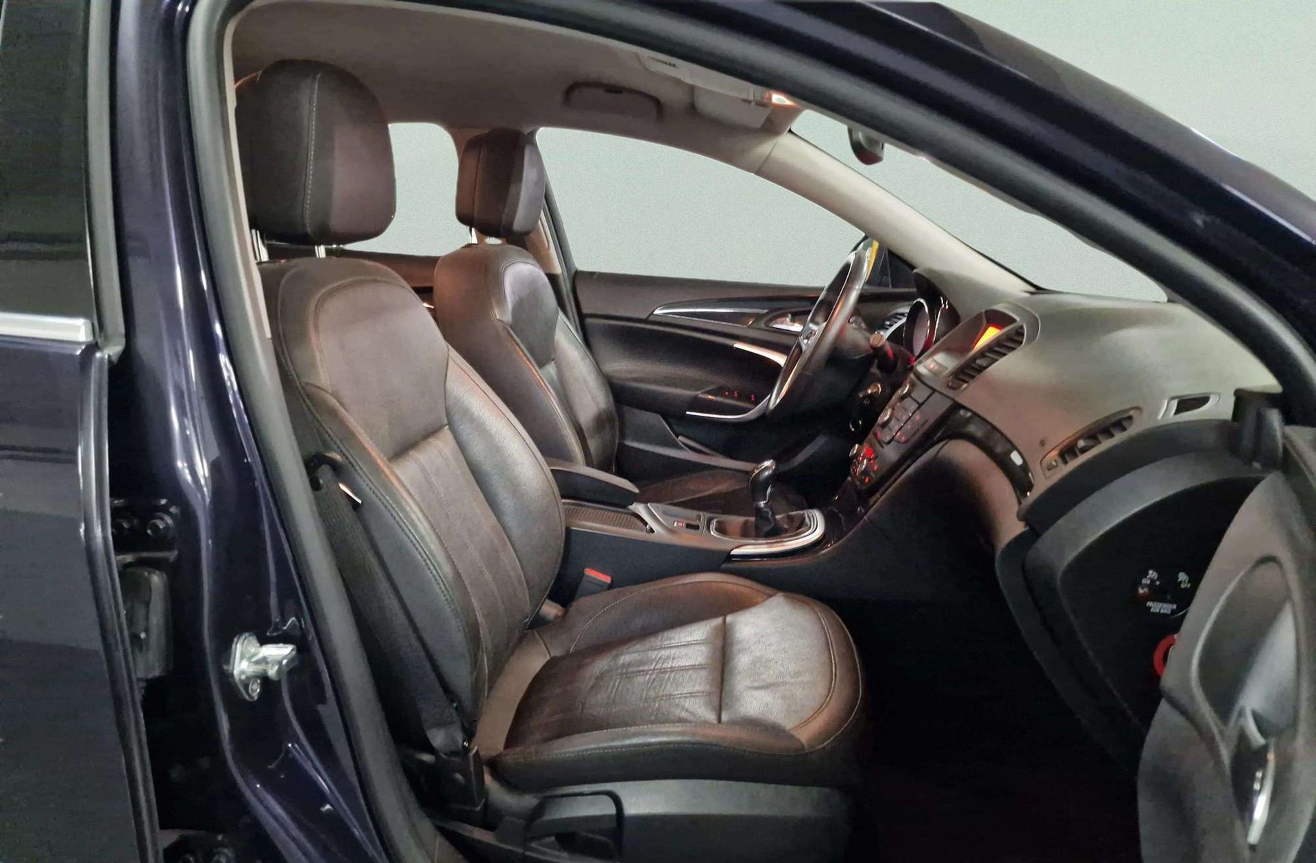 Opel Insignia 2.0 CDTI Cosmo - foto 15