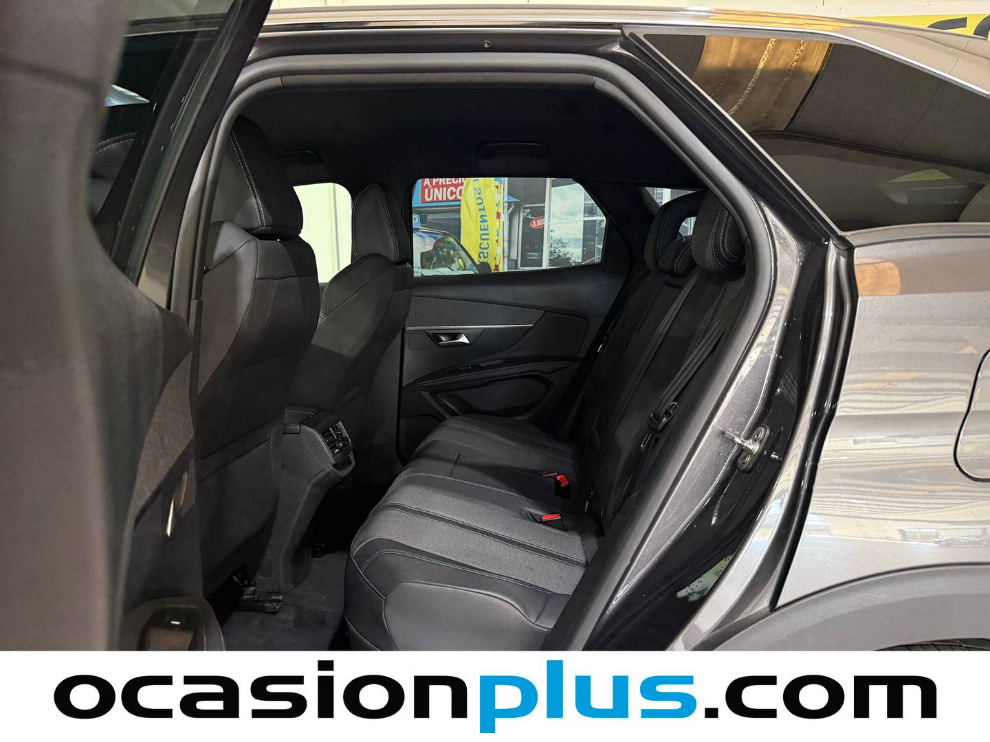 Foto Peugeot 3008 Hybrid Peugeot 3008 Hybrid 300 Allure Pack e-EAT8  (300 CV) 4x4