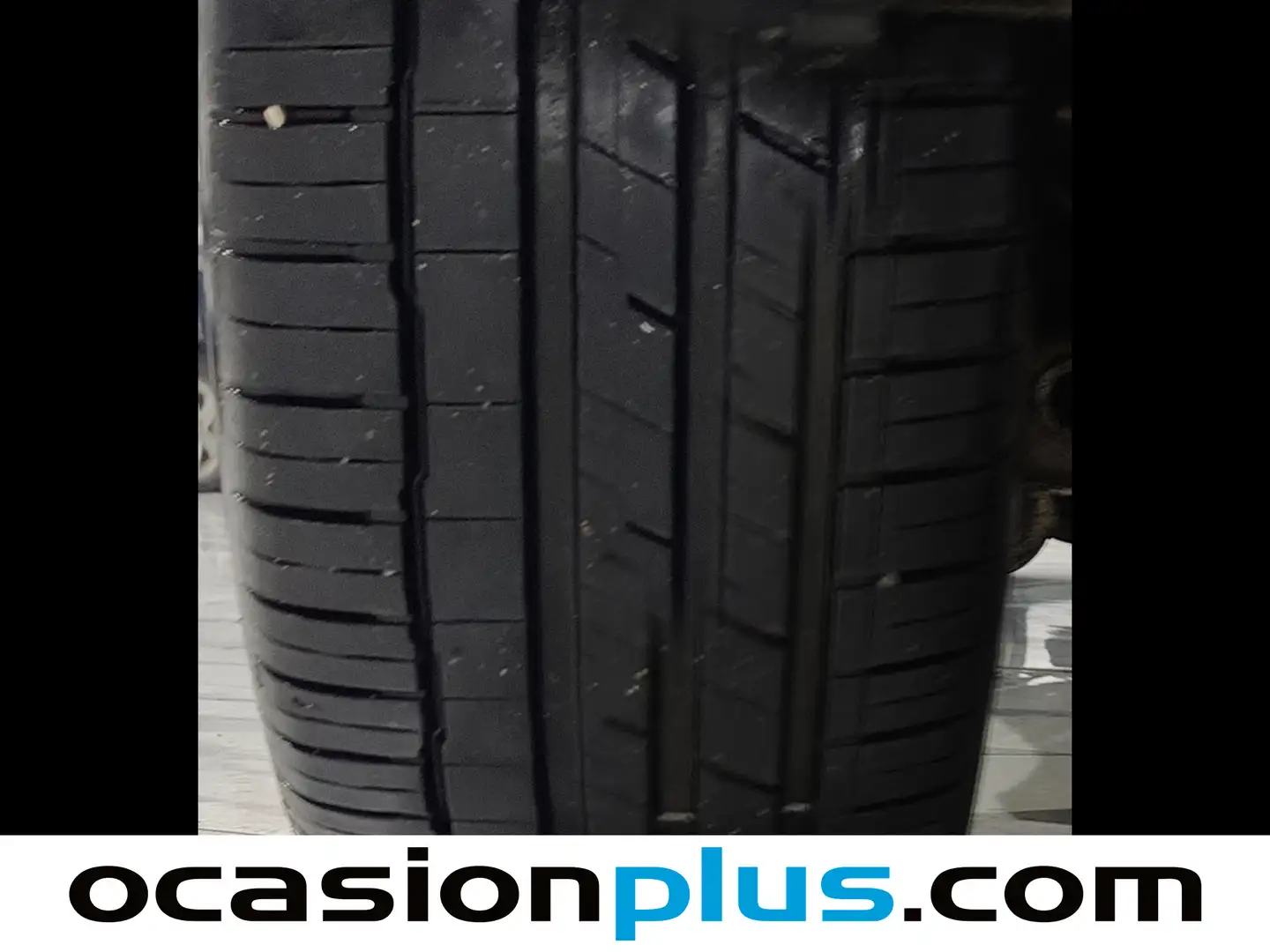 Foto Jaguar E-Pace Jaguar E-PACE 2.0D R-Dynamic S 4WD Auto (240 CV)